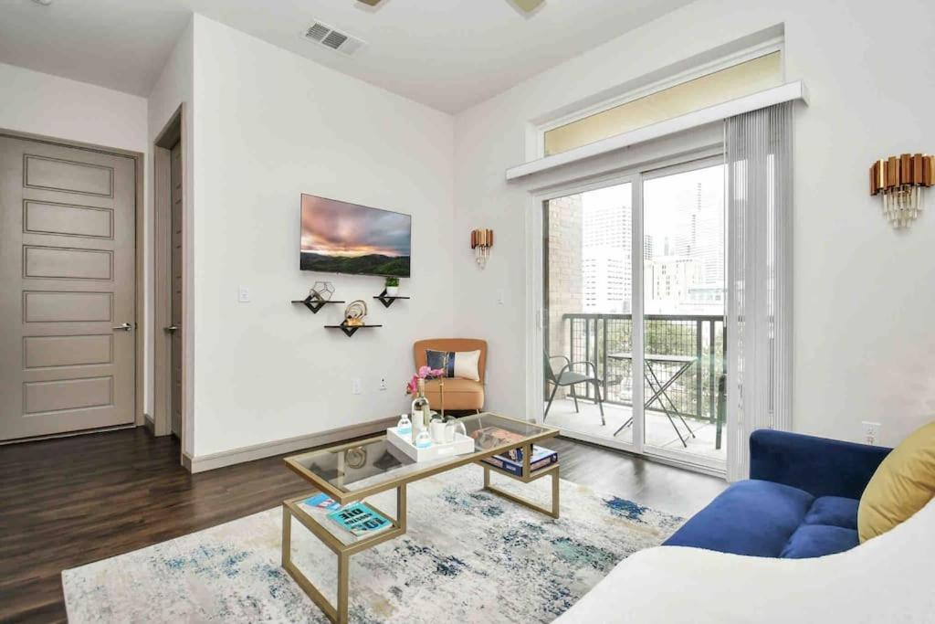 Htown Downtown Oasis Houston Exterior foto